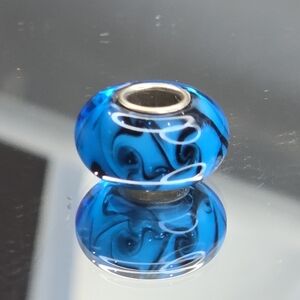 925 sterling Silver core center murano glass bead fits pandora type bracelets